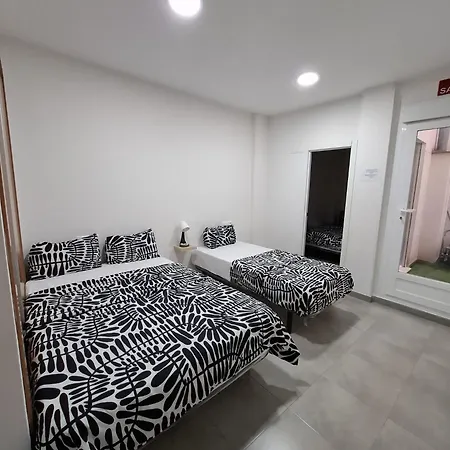 Centrum 4 *