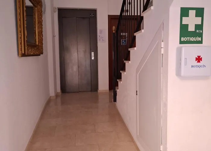 Apartamento Centrum 4 *